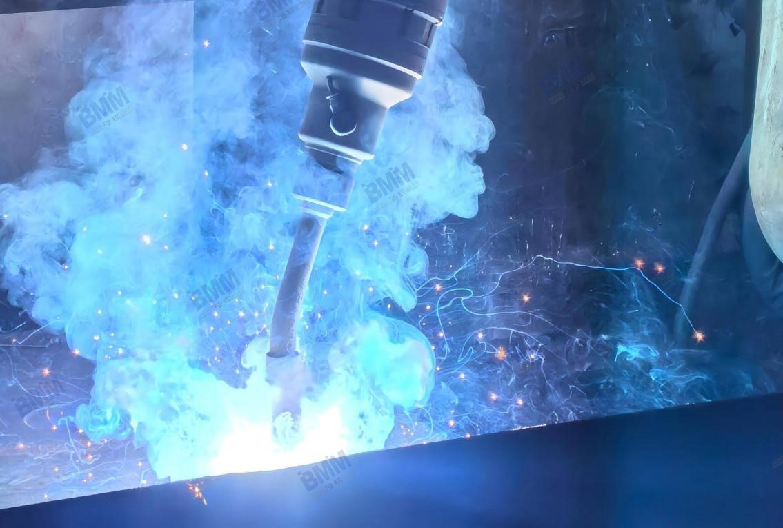 機(jī)器人焊接 2025-12-23-2